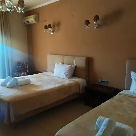 Faragi 3* Szimvolí